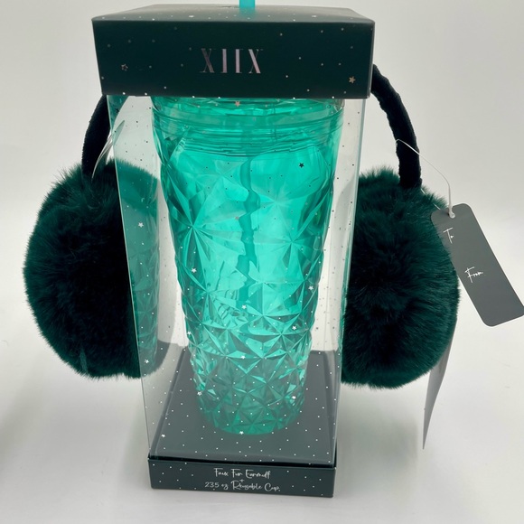 Earmuffs/ Tumbler set  faux Fur nwt - Picture 4 of 5